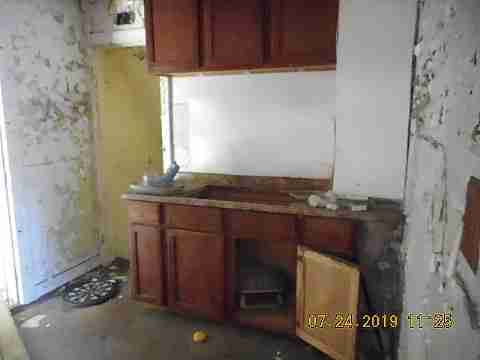 19357 Greeley (11)_m.jpg